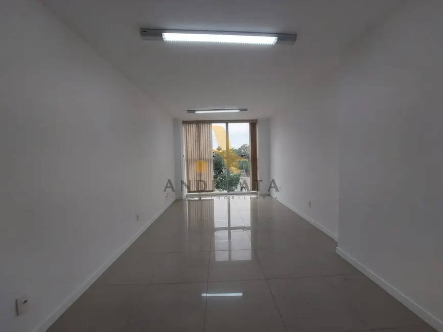 Sala Comercial à venda, 23m2 em Recreio dos Bandeirantes, Rio De Janeiro - RJ - imagem 1 Foto 1 de Sala Comercial à venda, 23m2 em Recreio dos Bandeirantes, Rio De Janeiro - RJ