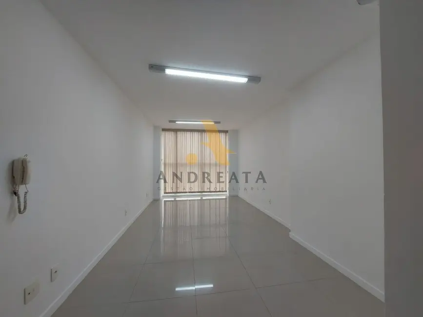 Sala Comercial à venda, 23m2 em Recreio dos Bandeirantes, Rio De Janeiro - RJ - imagem 3 Foto 3 de Sala Comercial à venda, 23m2 em Recreio dos Bandeirantes, Rio De Janeiro - RJ