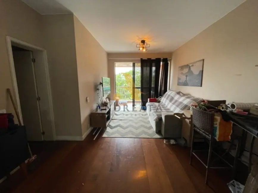 Apartamento com 3 quartos para alugar, 117m2 em Barra da Tijuca, Rio De Janeiro - RJ - imagem 1 Foto 1 de Apartamento com 3 quartos para alugar, 117m2 em Barra da Tijuca, Rio De Janeiro - RJ