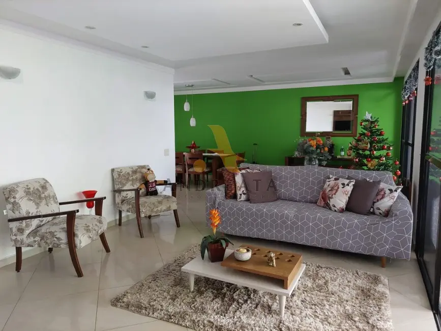 Apartamento com 3 quartos para alugar, 164m2 em Recreio dos Bandeirantes, Rio De Janeiro - RJ - imagem 4 Foto 4 de Apartamento com 3 quartos para alugar, 164m2 em Recreio dos Bandeirantes, Rio De Janeiro - RJ