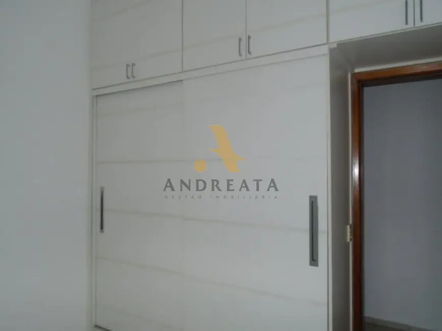 Apartamento com 3 quartos à venda e para alugar, 110m2 em Flamengo, Rio De Janeiro - RJ - imagem 8 Foto 8 de Apartamento com 3 quartos à venda e para alugar, 110m2 em Flamengo, Rio De Janeiro - RJ