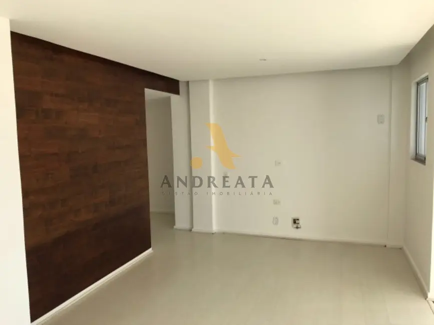 Apartamento com 2 quartos à venda e para alugar, 161m2 em Recreio dos Bandeirantes, Rio De Janeiro - RJ - imagem 5 Foto 5 de Apartamento com 2 quartos à venda e para alugar, 161m2 em Recreio dos Bandeirantes, Rio De Janeiro - RJ