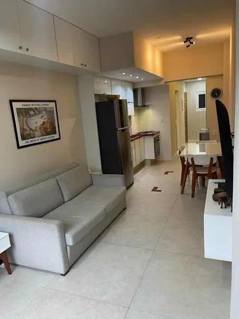 Loft / Flat com 1 quarto à venda, 34m2 em Copacabana, Rio De Janeiro - RJ - imagem 1 Foto 1 de Loft / Flat com 1 quarto à venda, 34m2 em Copacabana, Rio De Janeiro - RJ