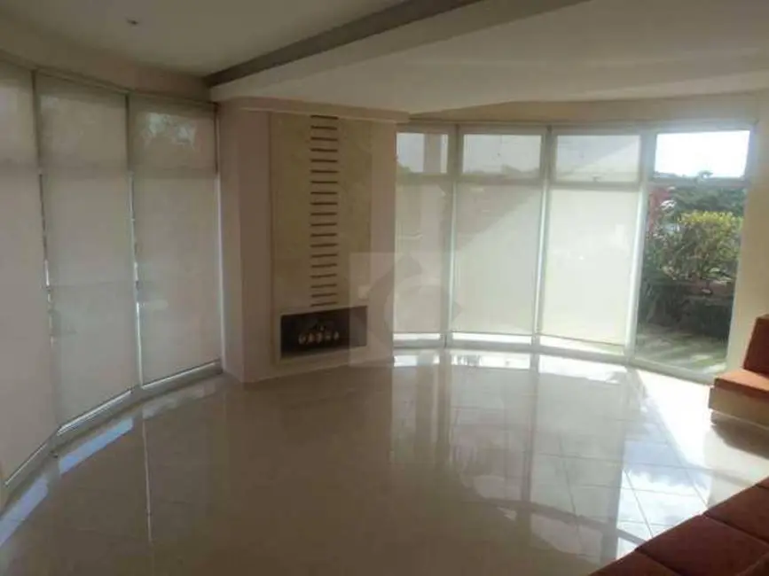 Casa de Condomínio com 5 quartos à venda, 5000m2 em Colinas do Mosteiro de Itaici, Indaiatuba - SP - imagem 3 Foto 3 de Casa de Condomínio com 5 quartos à venda, 5000m2 em Colinas do Mosteiro de Itaici, Indaiatuba - SP