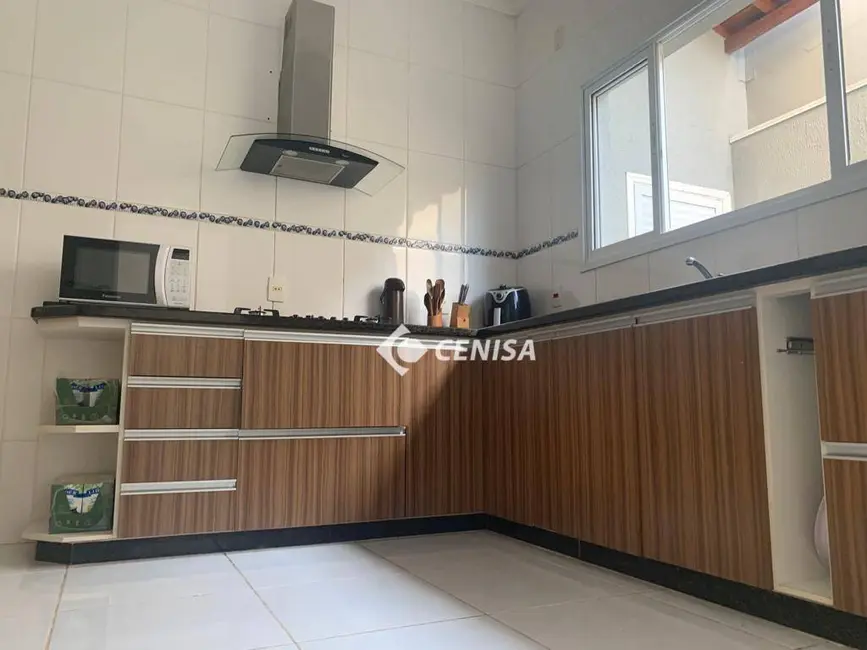 Foto 2 de Casa de Condomínio com 3 quartos à venda, 300m2 em Vila Residencial Green Park, Indaiatuba - SP