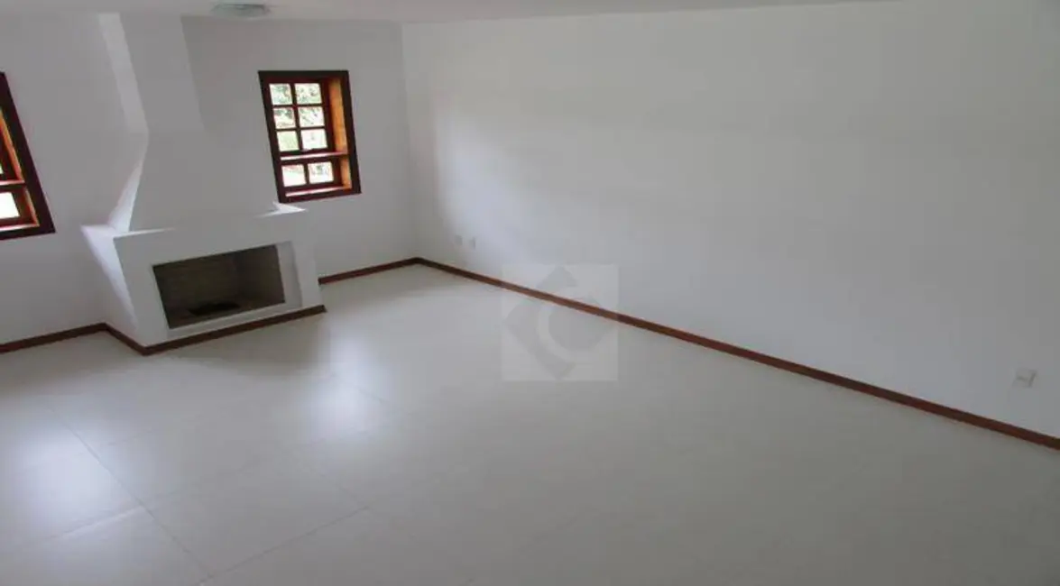 Chácara com 6 quartos à venda, 3440m2 em Colinas do Mosteiro de Itaici, Indaiatuba - SP - imagem 5 Foto 5 de Chácara com 6 quartos à venda, 3440m2 em Colinas do Mosteiro de Itaici, Indaiatuba - SP