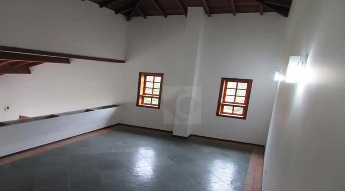 Chácara com 6 quartos à venda, 3440m2 em Colinas do Mosteiro de Itaici, Indaiatuba - SP - imagem 6 Foto 6 de Chácara com 6 quartos à venda, 3440m2 em Colinas do Mosteiro de Itaici, Indaiatuba - SP