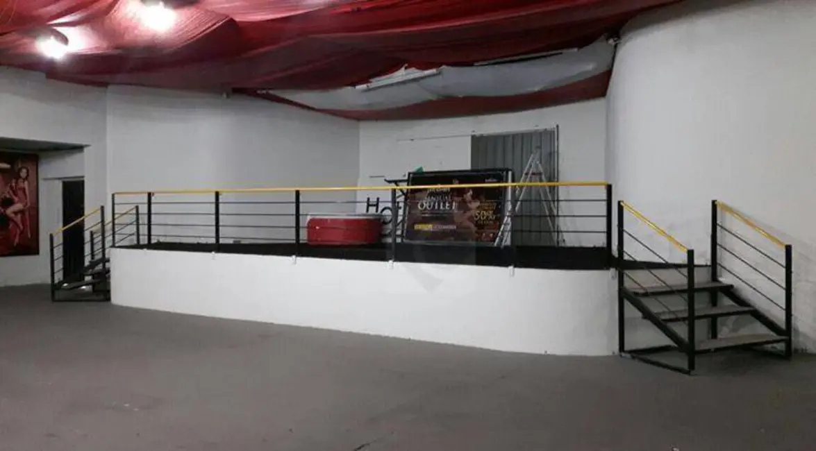 Sala Comercial à venda, 800m2 em Centro, Indaiatuba - SP - imagem 4 Foto 4 de Sala Comercial à venda, 800m2 em Centro, Indaiatuba - SP