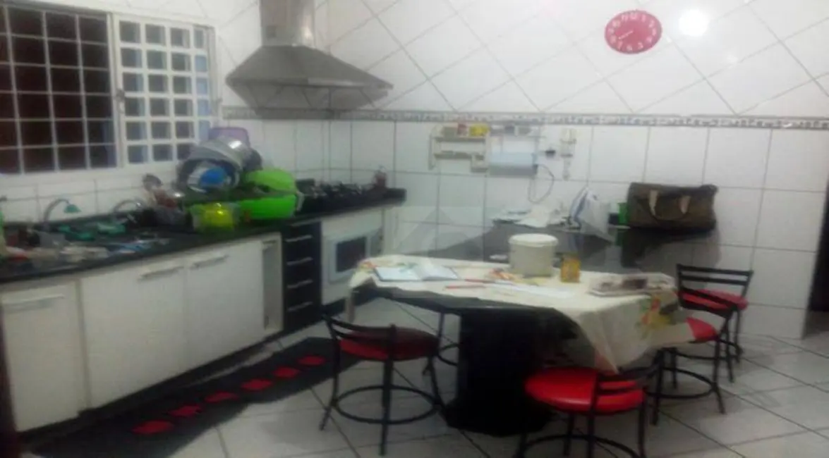 Foto 6 de Casa com 4 quartos à venda, 153m2 em Jardim Califórnia, Indaiatuba - SP