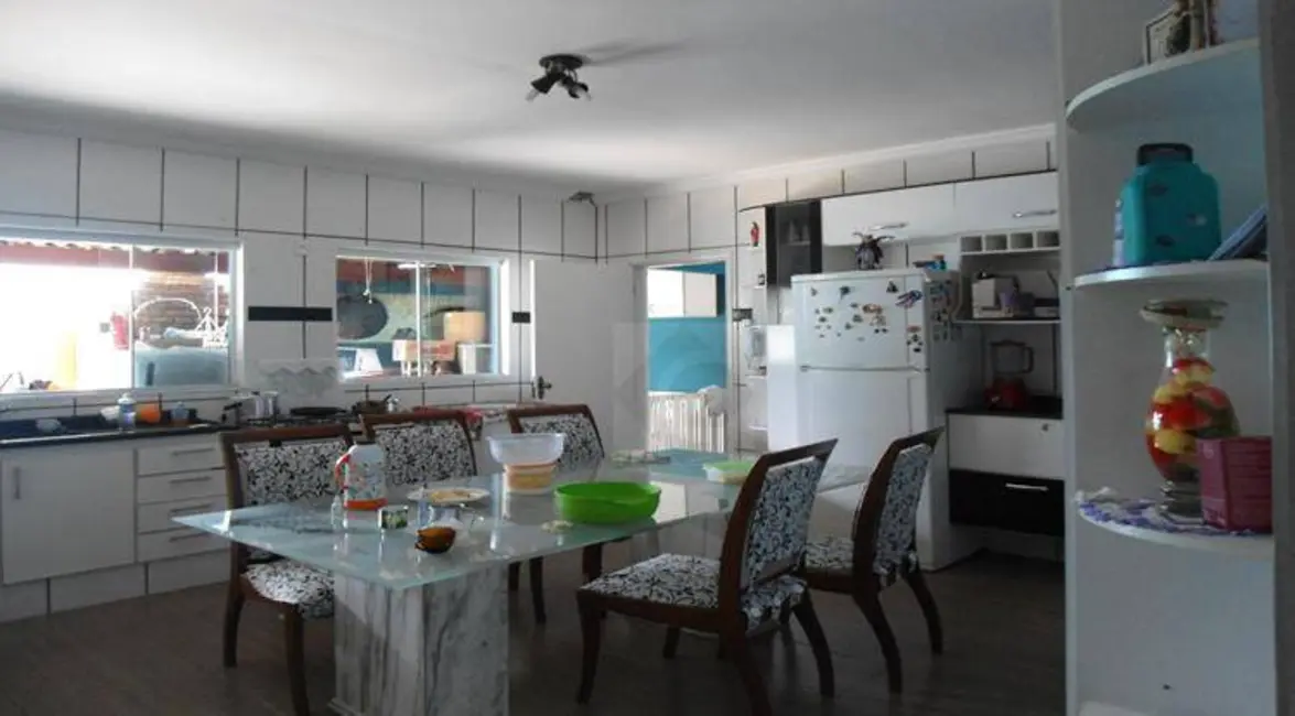 Foto 8 de Casa com 2 quartos à venda, 300m2 em Jardim Sevilha, Indaiatuba - SP