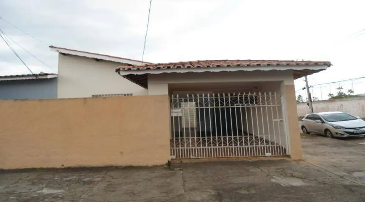 Foto 2 de Casa com 2 quartos à venda e para alugar, 180m2 em Centro, Indaiatuba - SP