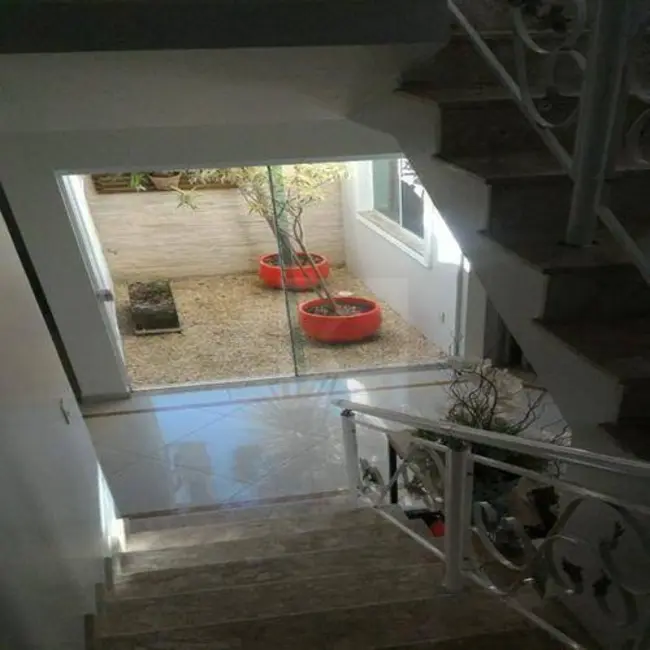 Foto 6 de Casa de Condomínio com 4 quartos à venda, 300m2 em Jardim Villa Romana, Indaiatuba - SP