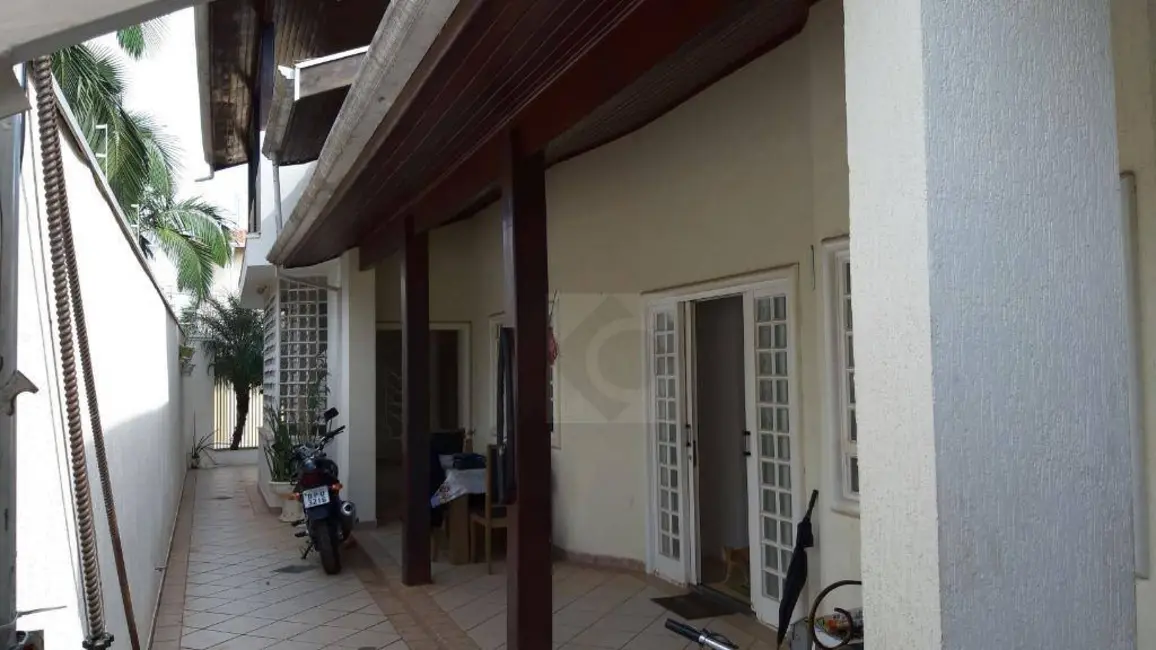 Casa com 3 quartos à venda, 350m2 em Vila Maria Helena, Indaiatuba - SP - imagem 9 Foto 9 de Casa com 3 quartos à venda, 350m2 em Vila Maria Helena, Indaiatuba - SP