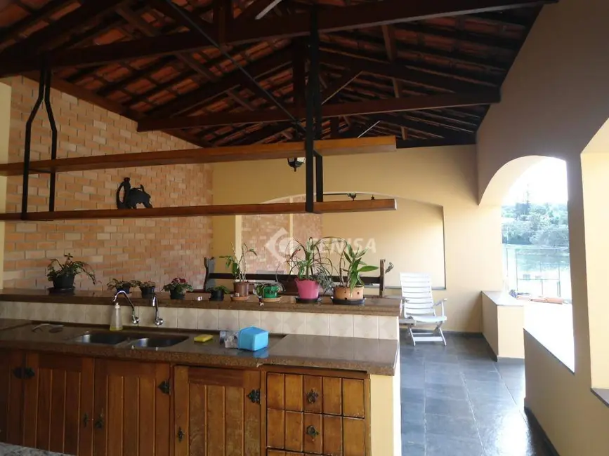 Foto 7 de Chácara com 4 quartos à venda, 2000m2 em Vale das Laranjeiras, Indaiatuba - SP