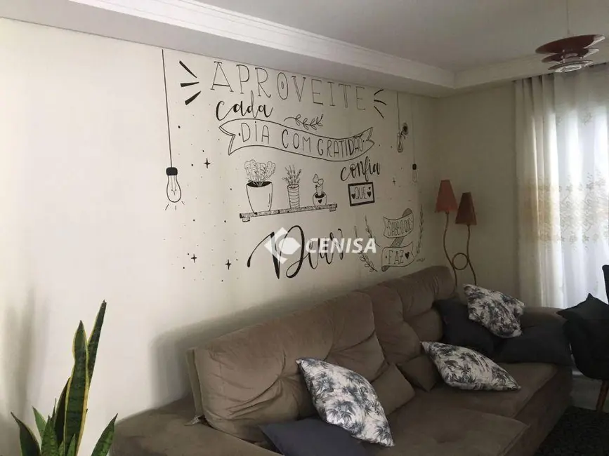 Foto 2 de Casa com 2 quartos à venda, 180m2 em Jardim Juscelino Kubitschek, Indaiatuba - SP