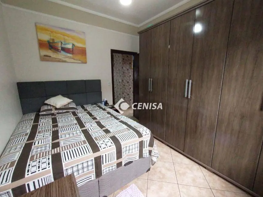 Casa com 3 quartos à venda, 250m2 em Vila Furlan, Indaiatuba - SP - imagem 5 Foto 5 de Casa com 3 quartos à venda, 250m2 em Vila Furlan, Indaiatuba - SP