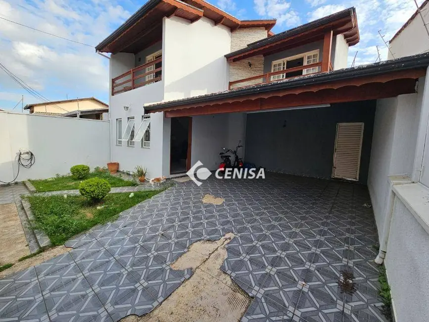 Foto 2 de Casa com 4 quartos à venda, 250m2 em Jardim Regina, Indaiatuba - SP