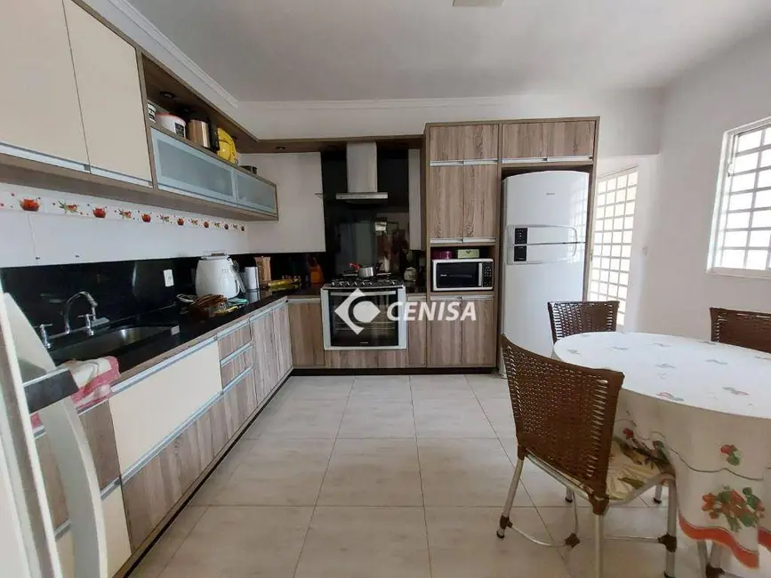 Casa com 3 quartos à venda, 275m2 em Jardim do Sol, Indaiatuba - SP - imagem 6 Foto 6 de Casa com 3 quartos à venda, 275m2 em Jardim do Sol, Indaiatuba - SP