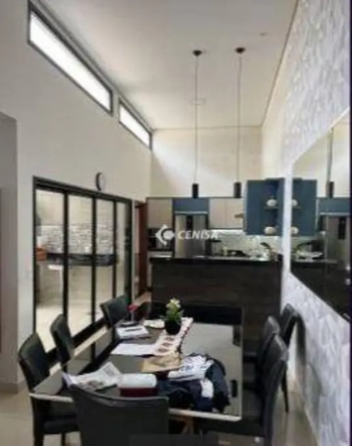 Foto 4 de Casa de Condomínio com 3 quartos à venda, 200m2 em Jardim Bréscia, Indaiatuba - SP