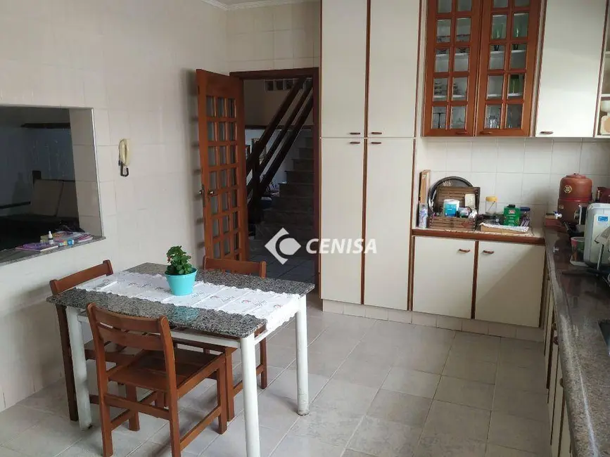 Casa com 3 quartos à venda, 300m2 em Vila Homero, Indaiatuba - SP - imagem 8 Foto 8 de Casa com 3 quartos à venda, 300m2 em Vila Homero, Indaiatuba - SP