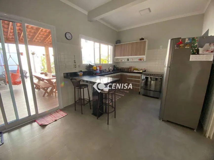 Foto 4 de Casa de Condomínio com 3 quartos à venda, 250m2 em Jardim Residencial Viena, Indaiatuba - SP