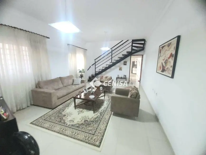 Foto 3 de Casa com 3 quartos à venda, 180m2 em Cidade Nova I, Indaiatuba - SP