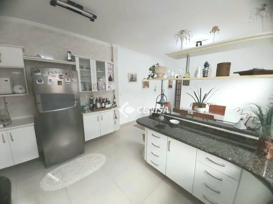 Foto 8 de Casa com 3 quartos à venda, 180m2 em Cidade Nova I, Indaiatuba - SP