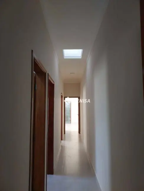 Foto 9 de Casa com 3 quartos à venda, 160m2 em Vila Todos os Santos, Indaiatuba - SP