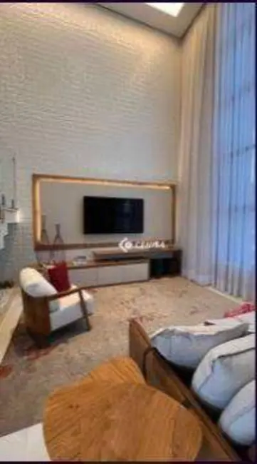 Casa de Condomínio com 3 quartos à venda, 300m2 em Indaiatuba - SP - imagem 4 Foto 4 de Casa de Condomínio com 3 quartos à venda, 300m2 em Indaiatuba - SP