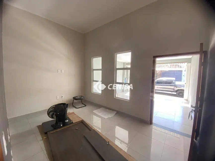 Casa com 3 quartos à venda, 125m2 em Vila Avaí, Indaiatuba - SP - imagem 3 Foto 3 de Casa com 3 quartos à venda, 125m2 em Vila Avaí, Indaiatuba - SP