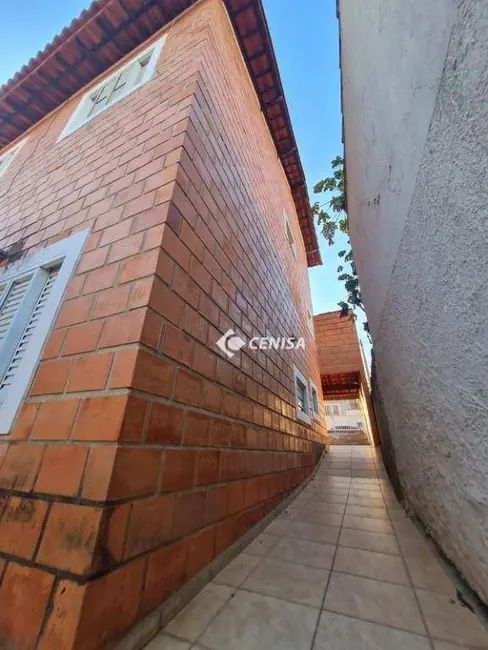 Foto 8 de Casa com 3 quartos à venda, 300m2 em Jardim Santiago, Indaiatuba - SP