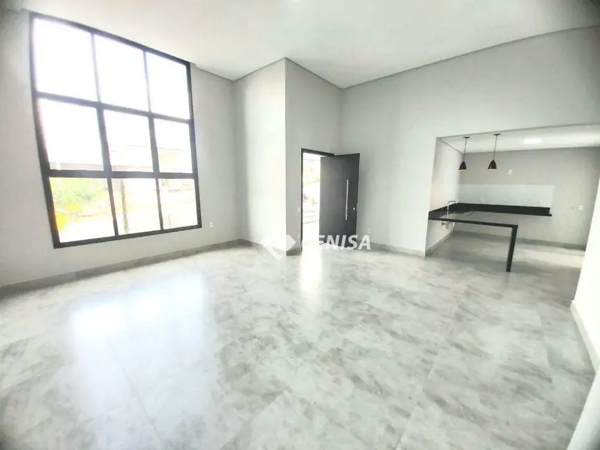 Casa de Condomínio com 3 quartos à venda, 300m2 em Indaiatuba - SP - imagem 6 Foto 6 de Casa de Condomínio com 3 quartos à venda, 300m2 em Indaiatuba - SP