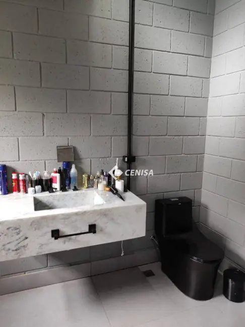 Casa de Condomínio com 3 quartos à venda e para alugar, 300m2 em Indaiatuba - SP - imagem 8 Foto 8 de Casa de Condomínio com 3 quartos à venda e para alugar, 300m2 em Indaiatuba - SP