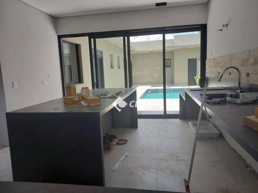 Foto 3 de Casa de Condomínio com 3 quartos à venda, 300m2 em Indaiatuba - SP