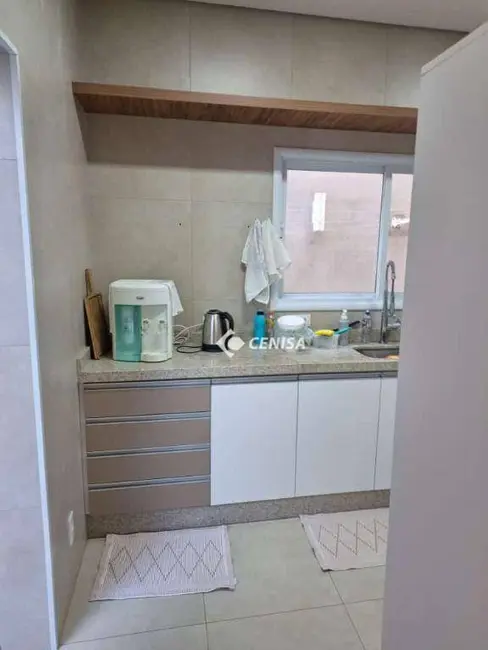 Casa com 3 quartos à venda, 220m2 em Indaiatuba - SP - imagem 8 Foto 8 de Casa com 3 quartos à venda, 220m2 em Indaiatuba - SP