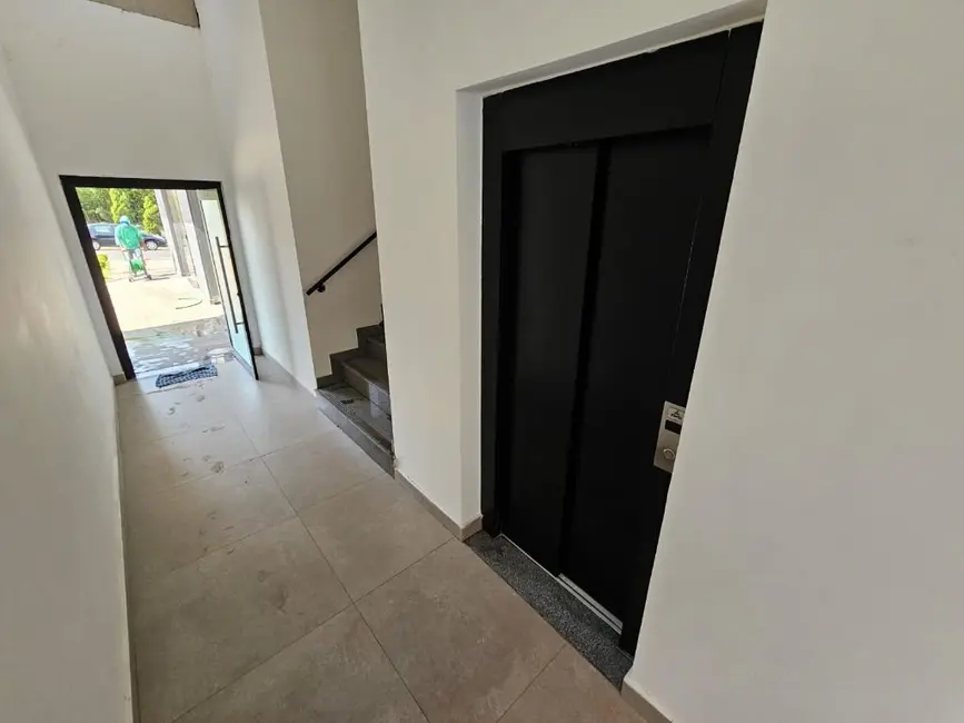 Foto 5 de Sala Comercial para alugar, 28m2 em Jardim Montreal Residence, Indaiatuba - SP