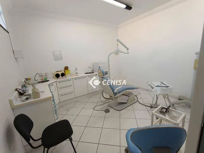 Foto 3 de Casa com 5 quartos à venda, 250m2 em Vila Pires da Cunha, Indaiatuba - SP