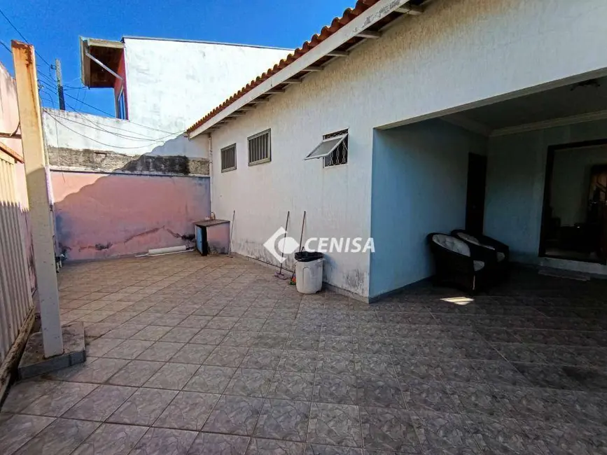 Foto 1 de Casa com 5 quartos à venda, 250m2 em Vila Pires da Cunha, Indaiatuba - SP
