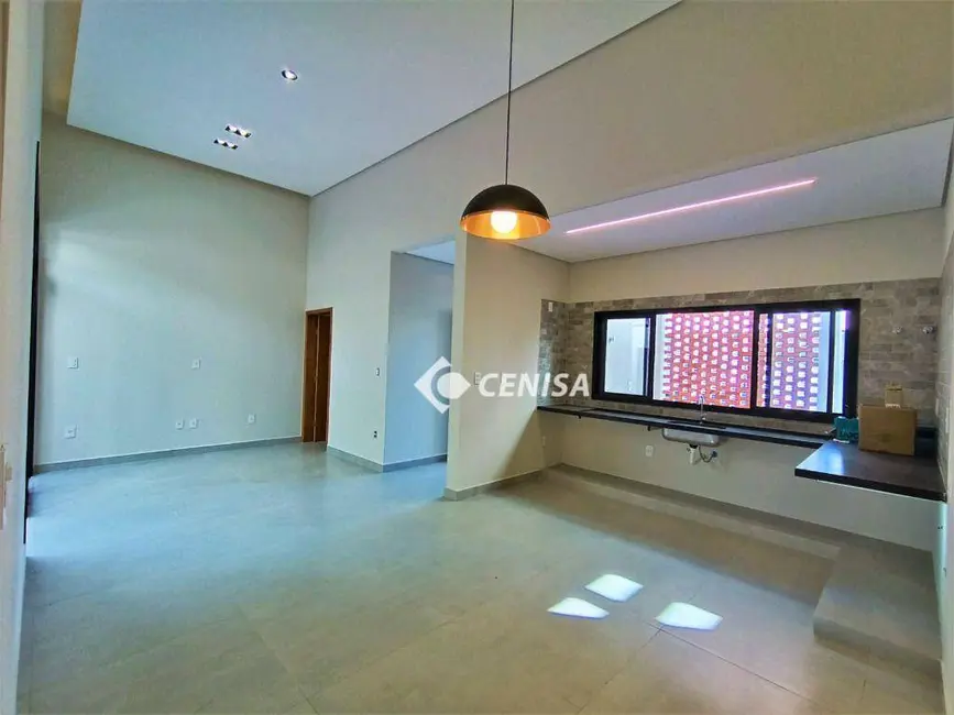 Foto 5 de Casa com 3 quartos à venda, 150m2 em Indaiatuba - SP