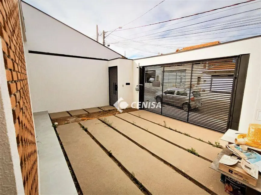 Foto 2 de Casa com 3 quartos à venda, 150m2 em Indaiatuba - SP