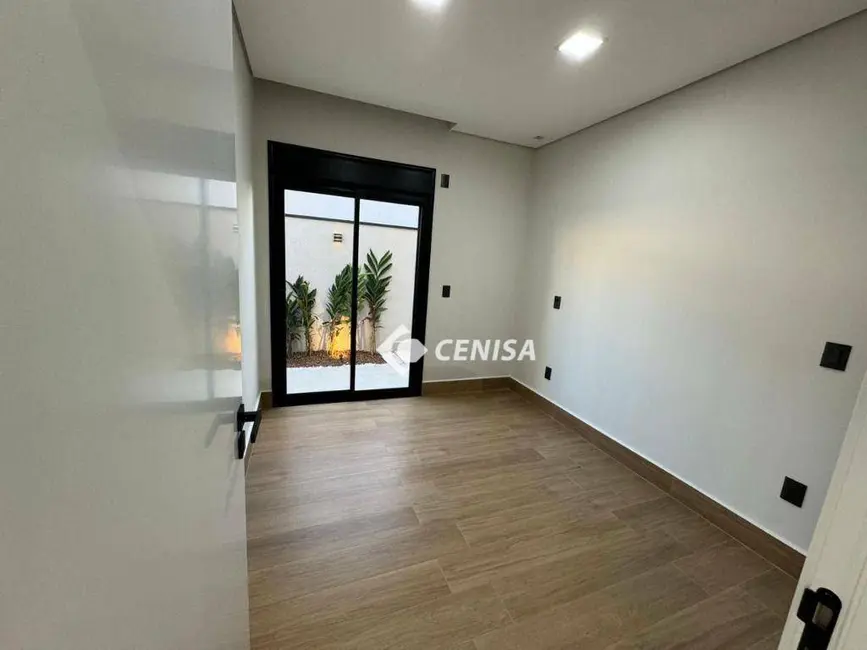 Casa de Condomínio com 3 quartos à venda, 300m2 em Indaiatuba - SP - imagem 4 Foto 4 de Casa de Condomínio com 3 quartos à venda, 300m2 em Indaiatuba - SP