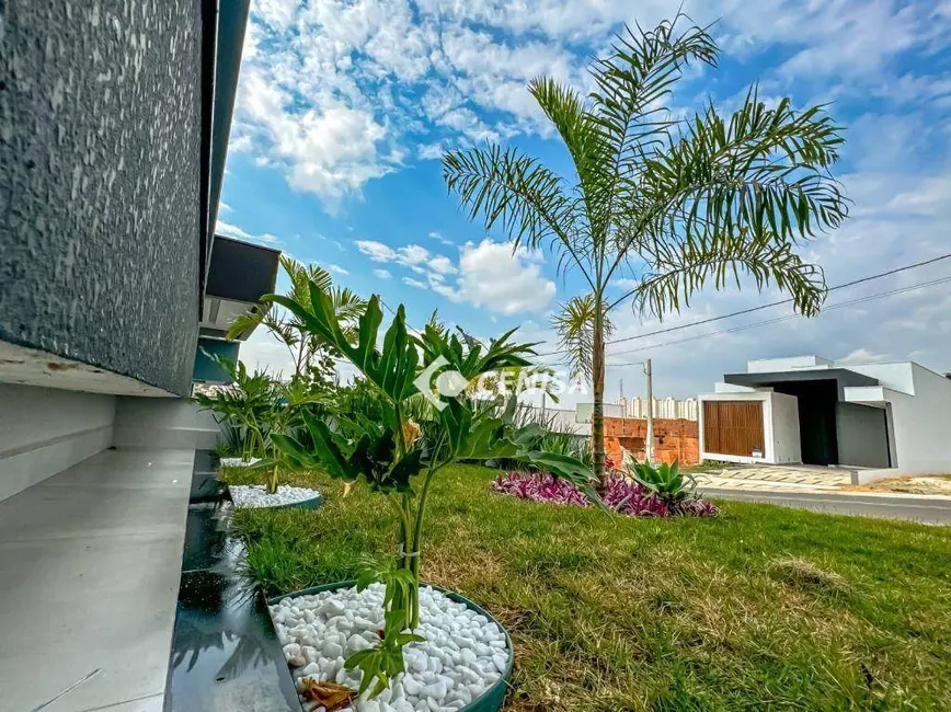 Foto 2 de Casa de Condomínio com 3 quartos à venda, 200m2 em Indaiatuba - SP