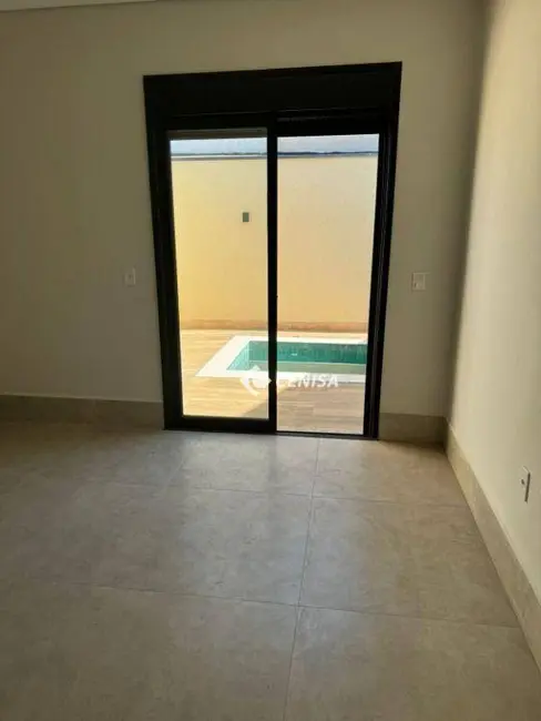 Foto 6 de Casa de Condomínio com 2 quartos à venda, 200m2 em Indaiatuba - SP