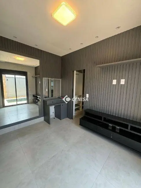 Casa de Condomínio com 3 quartos à venda, 209m2 em Indaiatuba - SP - imagem 3 Foto 3 de Casa de Condomínio com 3 quartos à venda, 209m2 em Indaiatuba - SP