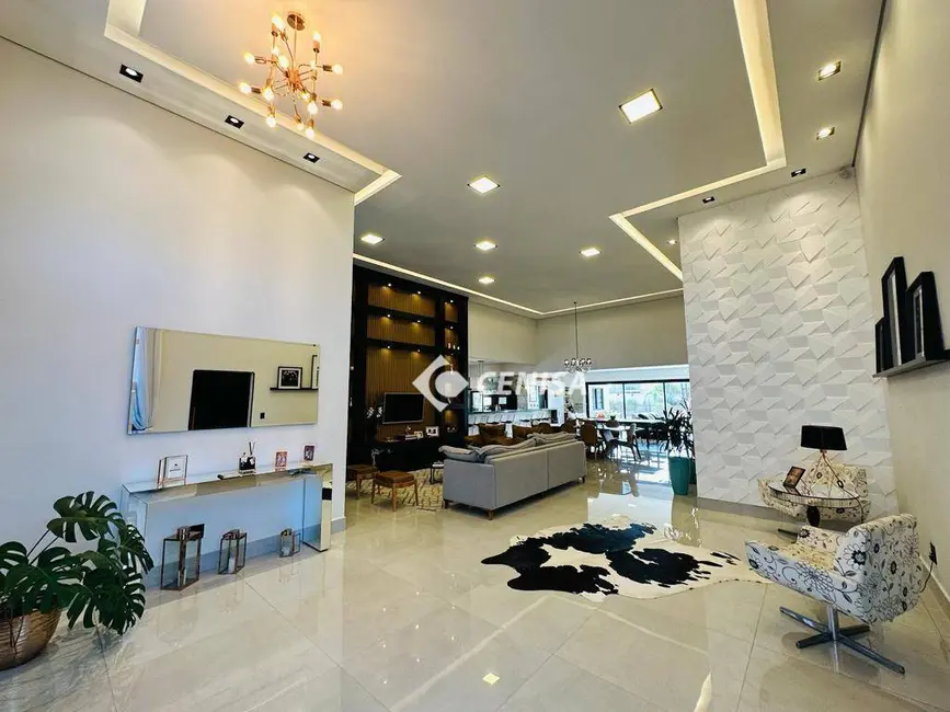 Foto 4 de Casa de Condomínio com 4 quartos à venda, 1200m2 em Indaiatuba - SP