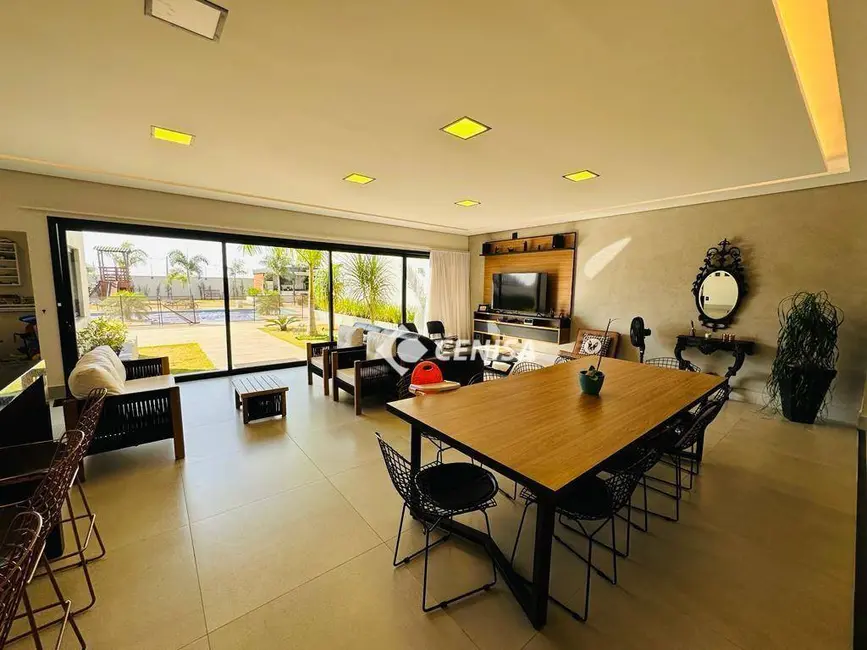 Foto 8 de Casa de Condomínio com 4 quartos à venda, 1200m2 em Indaiatuba - SP