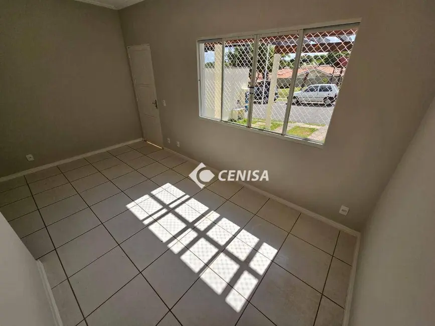 Casa de Condomínio com 3 quartos à venda e para alugar, 138m2 em Colinas de Indaiatuba II, Indaiatuba - SP - imagem 2 Foto 2 de Casa de Condomínio com 3 quartos à venda e para alugar, 138m2 em Colinas de Indaiatuba II, Indaiatuba - SP