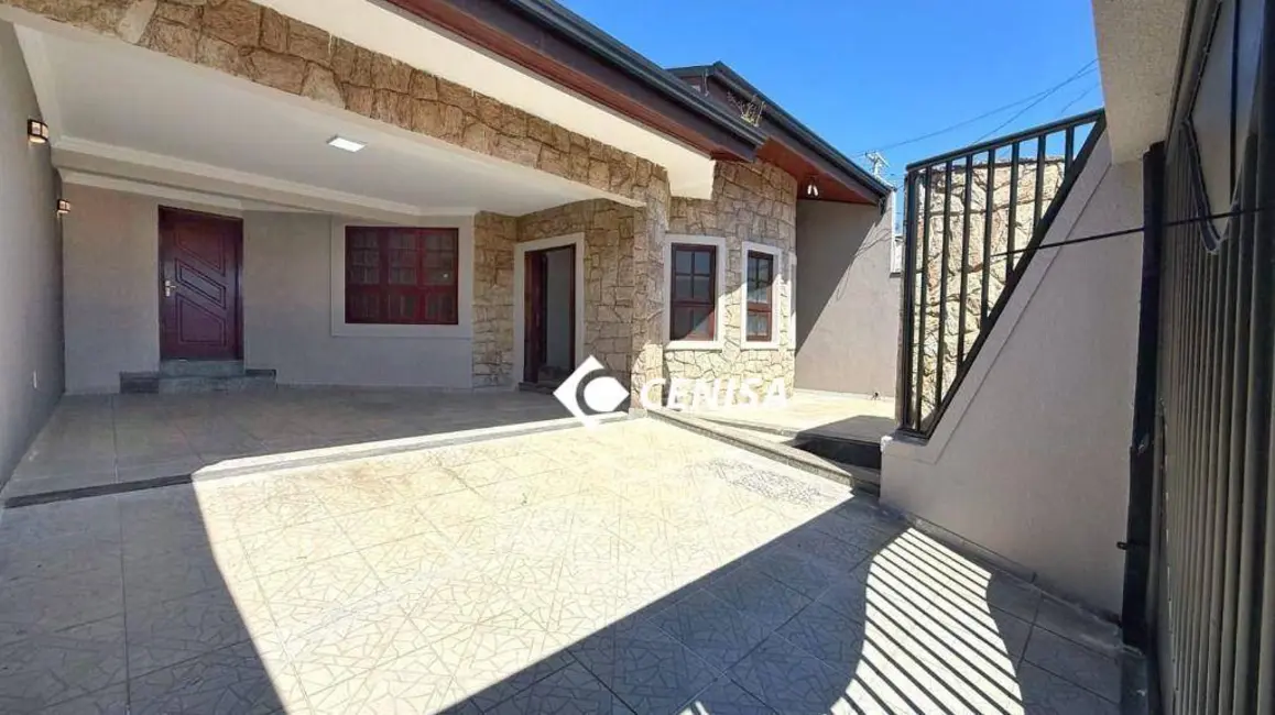 Casa com 4 quartos à venda e para alugar, 250m2 em Jardim Regina, Indaiatuba - SP - imagem 3 Foto 3 de Casa com 4 quartos à venda e para alugar, 250m2 em Jardim Regina, Indaiatuba - SP