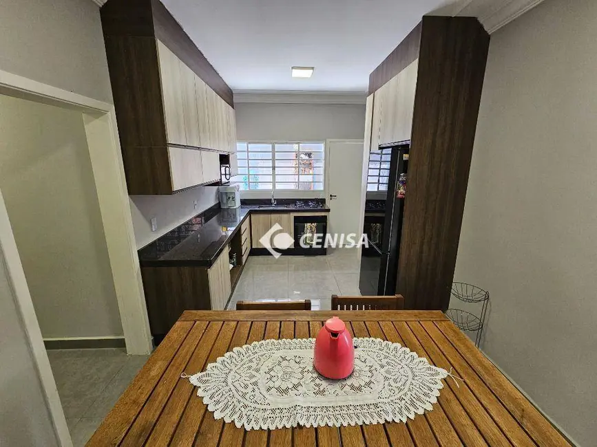 Foto 8 de Casa com 3 quartos à venda e para alugar, 250m2 em Jardim Europa II, Indaiatuba - SP