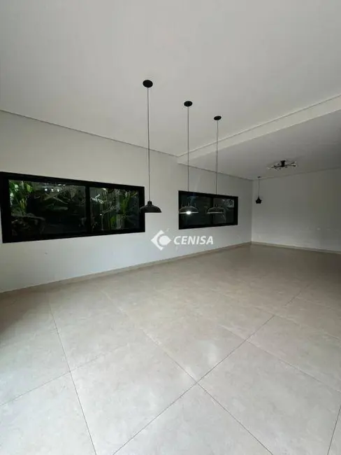 Casa de Condomínio com 3 quartos à venda e para alugar, 420m2 em Jardim Vila Paradiso, Indaiatuba - SP - imagem 4 Foto 4 de Casa de Condomínio com 3 quartos à venda e para alugar, 420m2 em Jardim Vila Paradiso, Indaiatuba - SP